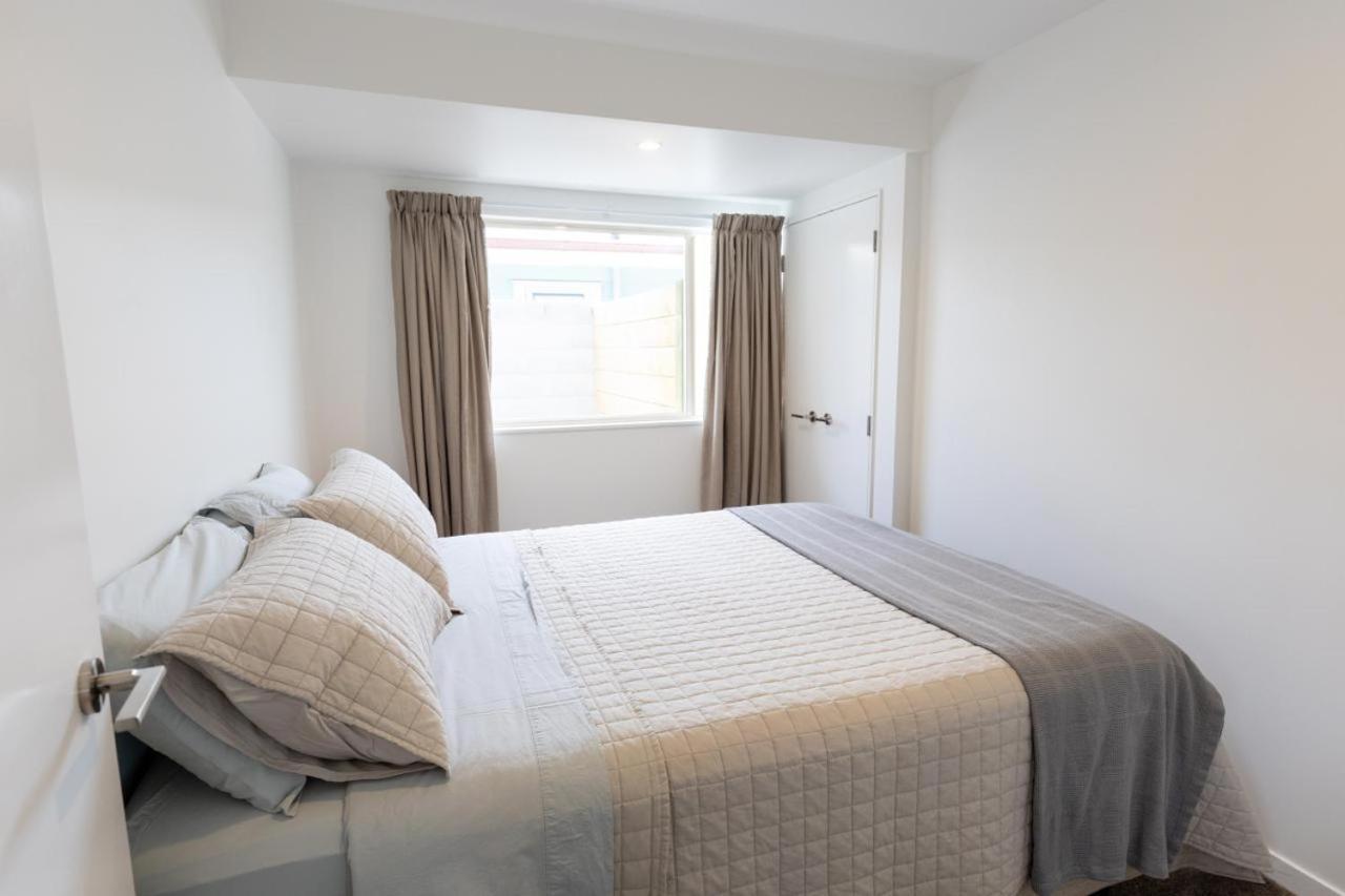 Mount Maunganui Self Contained Flat By The Beach الغرفة الصورة